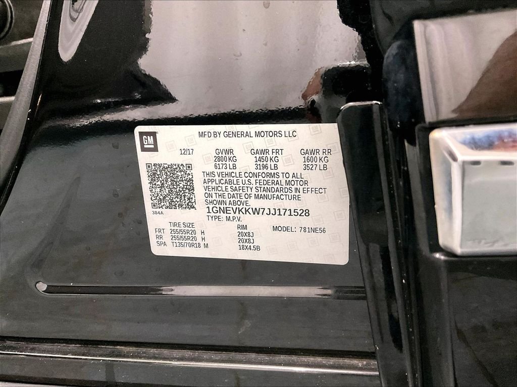 Used 2018 Mosaic Black Metallic Chevrolet High Country image 37
