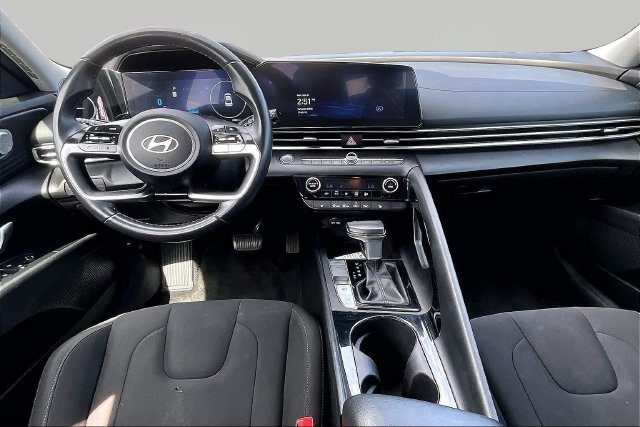 Used 2024 Black Hyundai SEL image 15