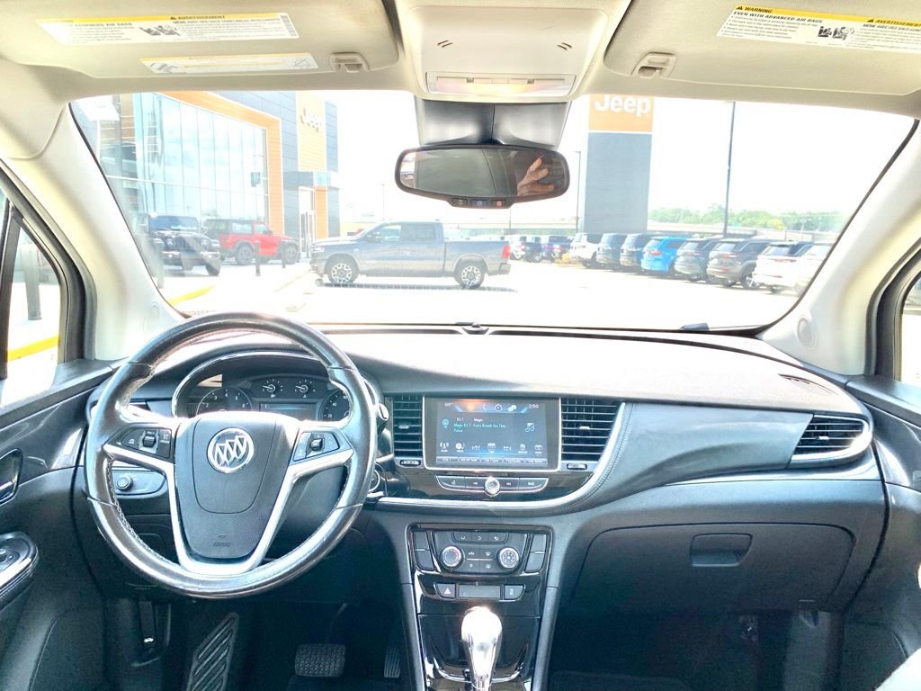 Used 2021 Silver Buick Preferred image 14