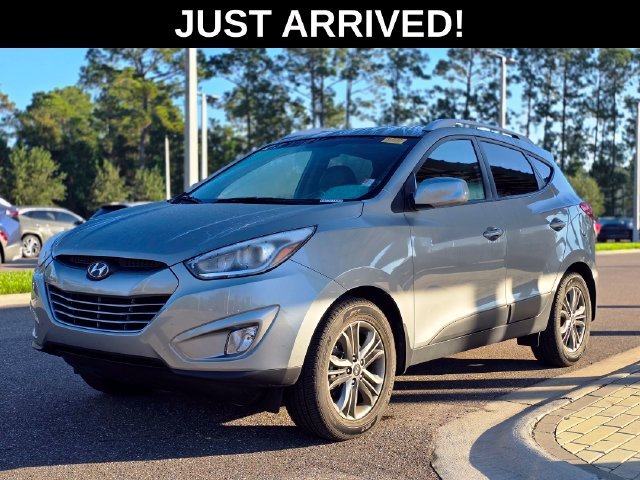Used 2014 Gray Hyundai SE image 1