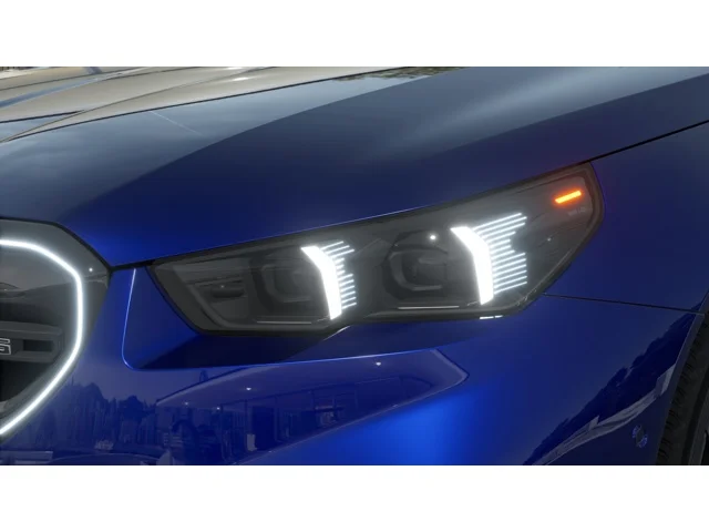 New 2027 Marina Bay Blue Metallic BMW  image 6