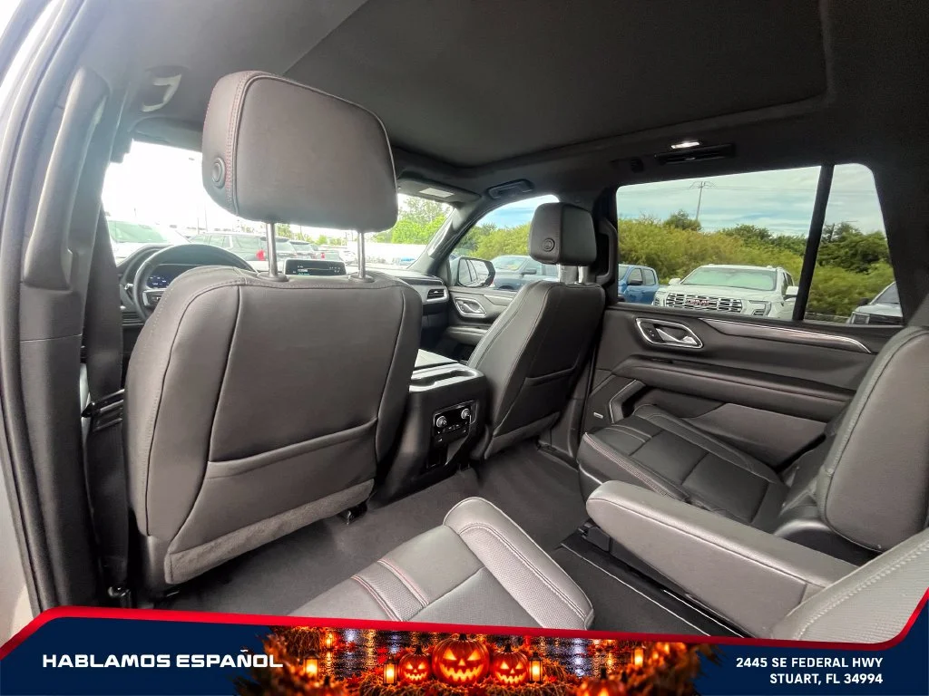 Used 2022 SATIN STEEL METALLIC Chevrolet RST image 15