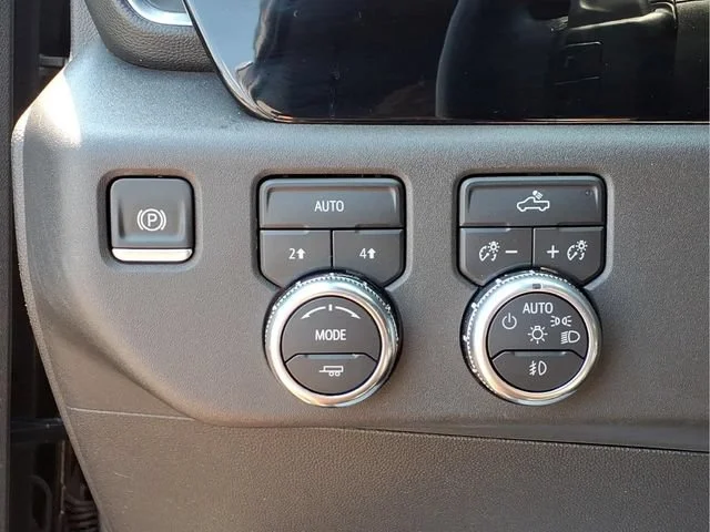 Used 2024 Sterling Metallic GMC Elevation image 14