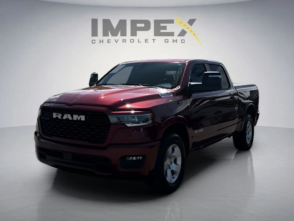 Used 2025  Ram Big Horn image 1