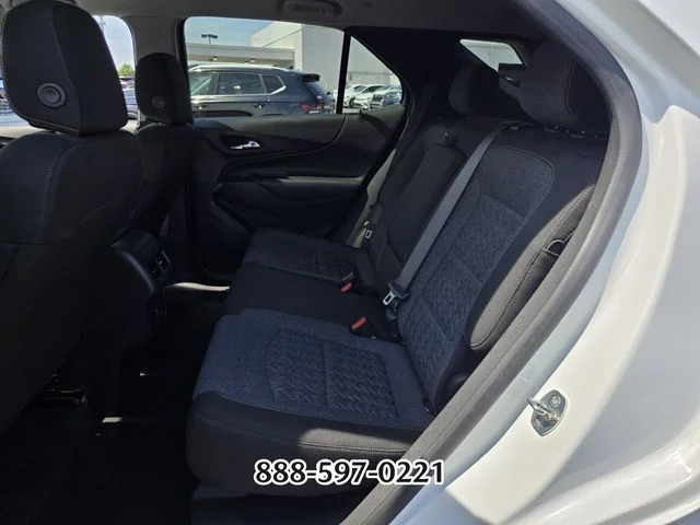 Used 2023 Summit White CHEVROLET LT image 11