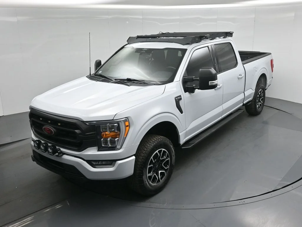 Used 2022 White Ford XLT image 34