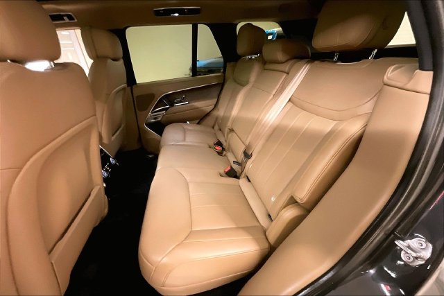 Used 2024 Gray Land Rover SE image 14