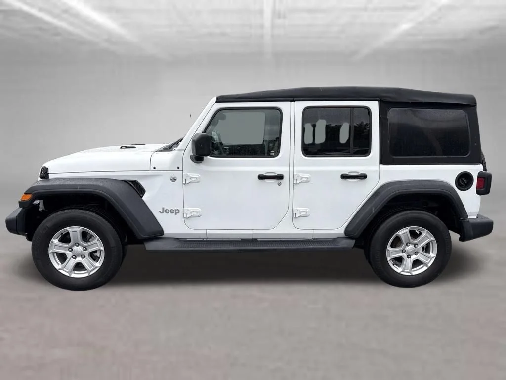 Used 2019 White Jeep Unlimited Sport image 2