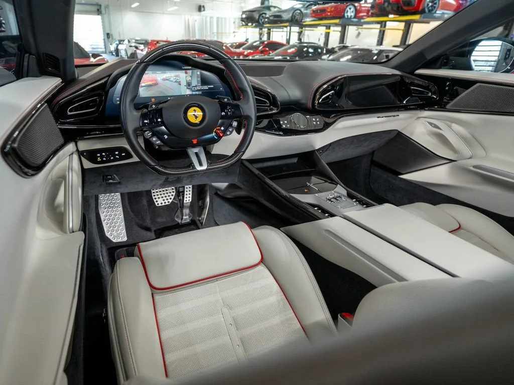 2025 Ferrari Purosangue Base - Photo 20