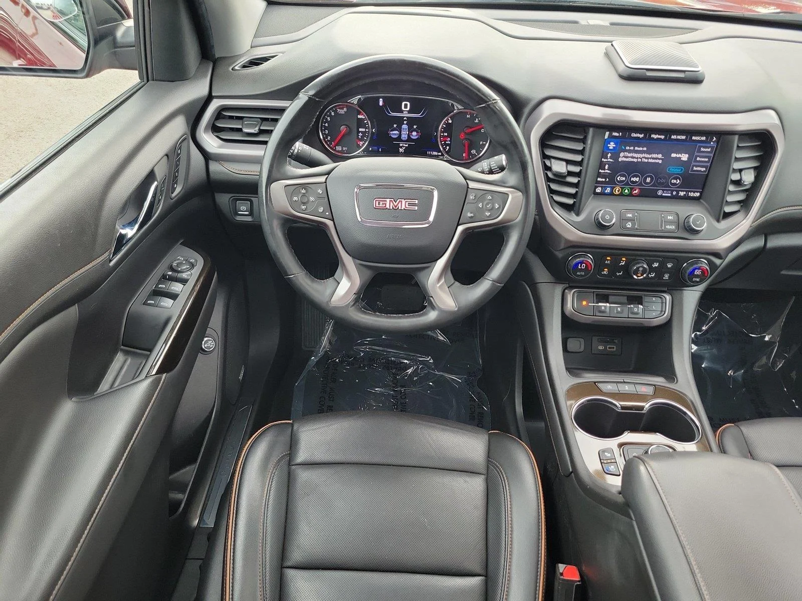 Used 2023 VOLCANIC RED TINTCOAT GMC AT4 image 10