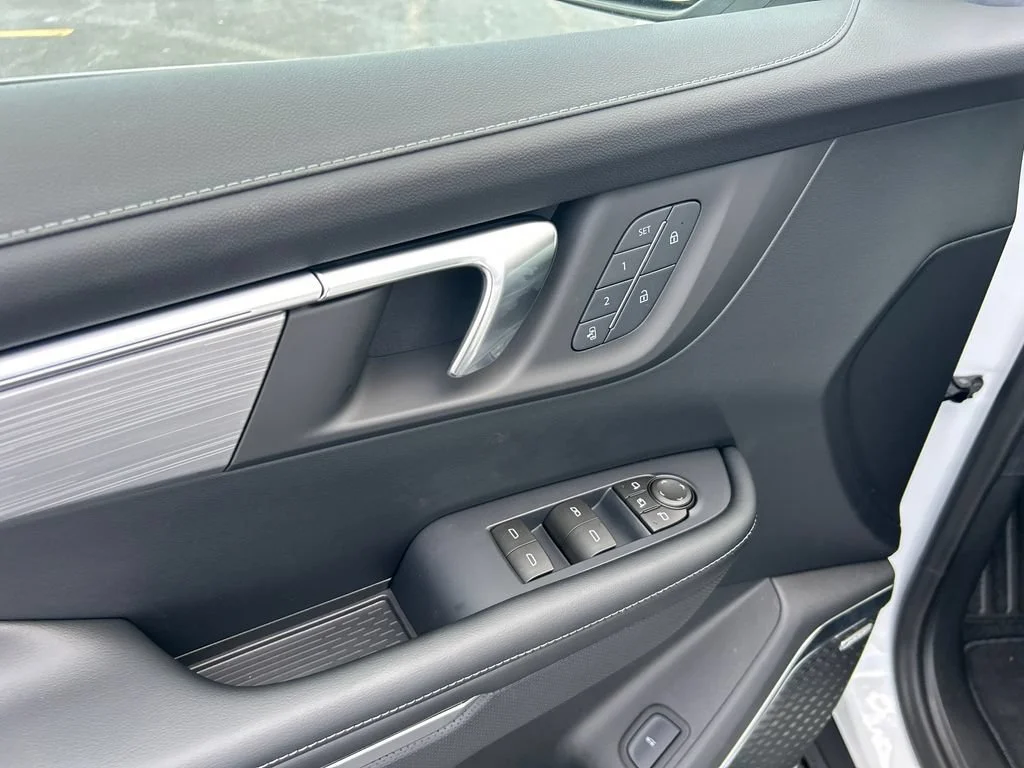 2027 Buick Enclave Preferred - Photo 15