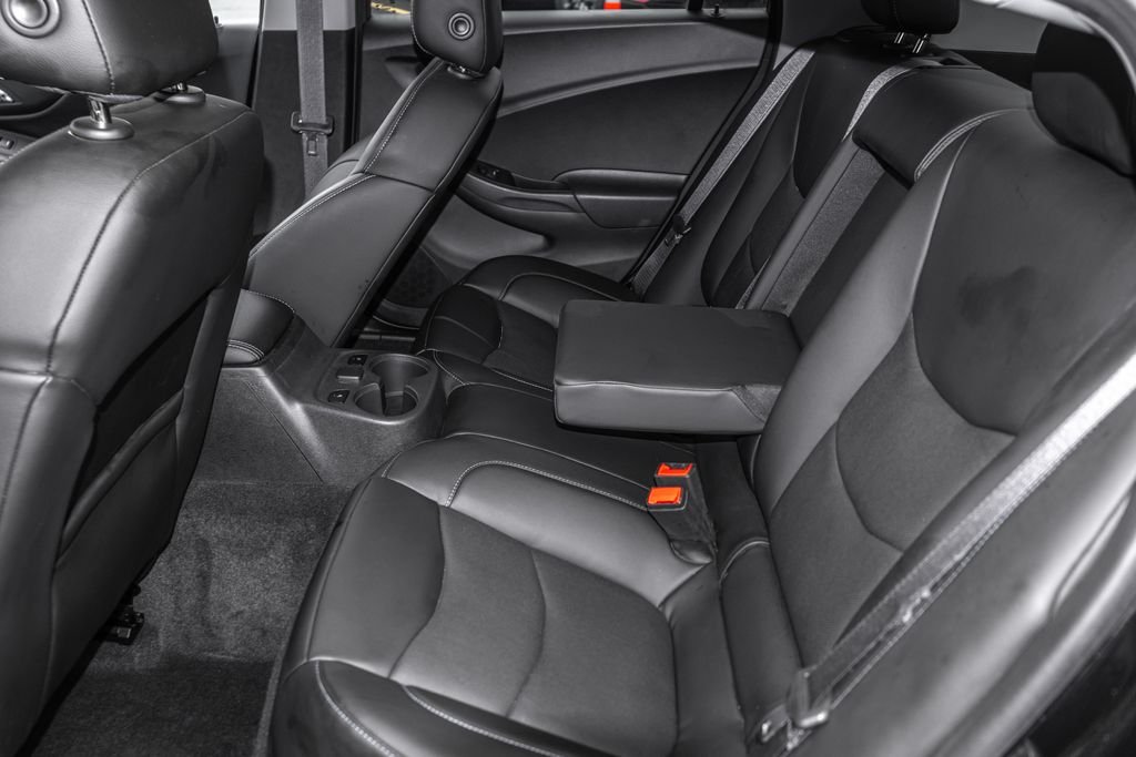 Used 2017 Black Chevrolet Premier image 28