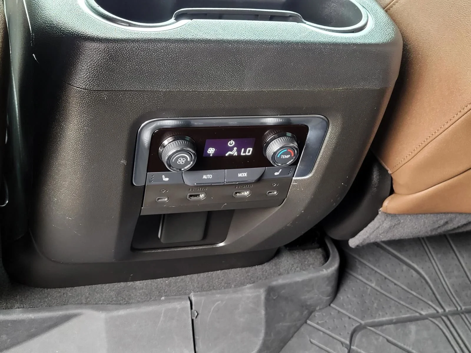 Used 2025 Black Chevrolet High Country image 23
