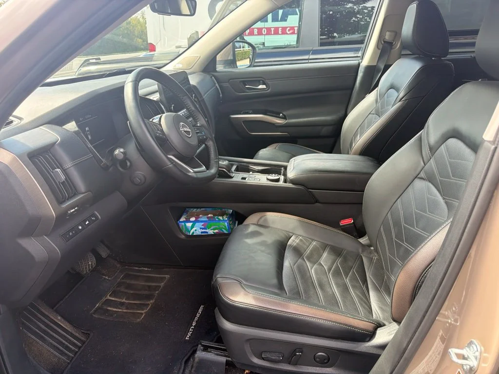 Used 2024 Beige Nissan Platinum image 8