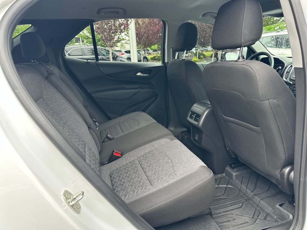 Used 2023 Summit White Chevrolet LT image 15