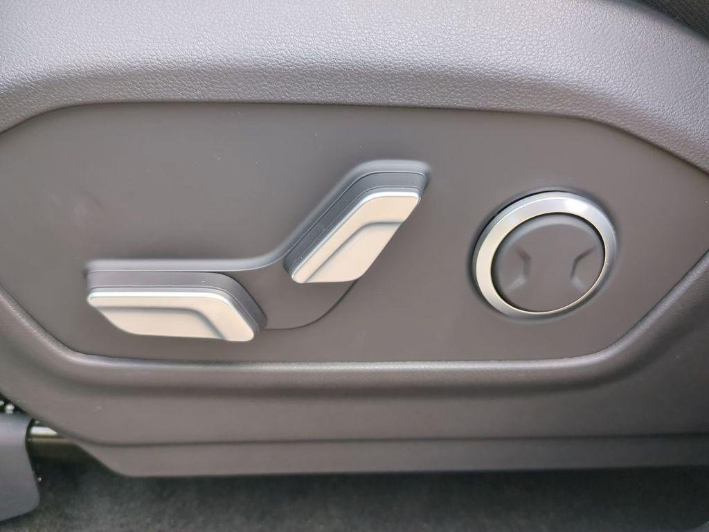 New 2026 White Hyundai XRT AWD image 24