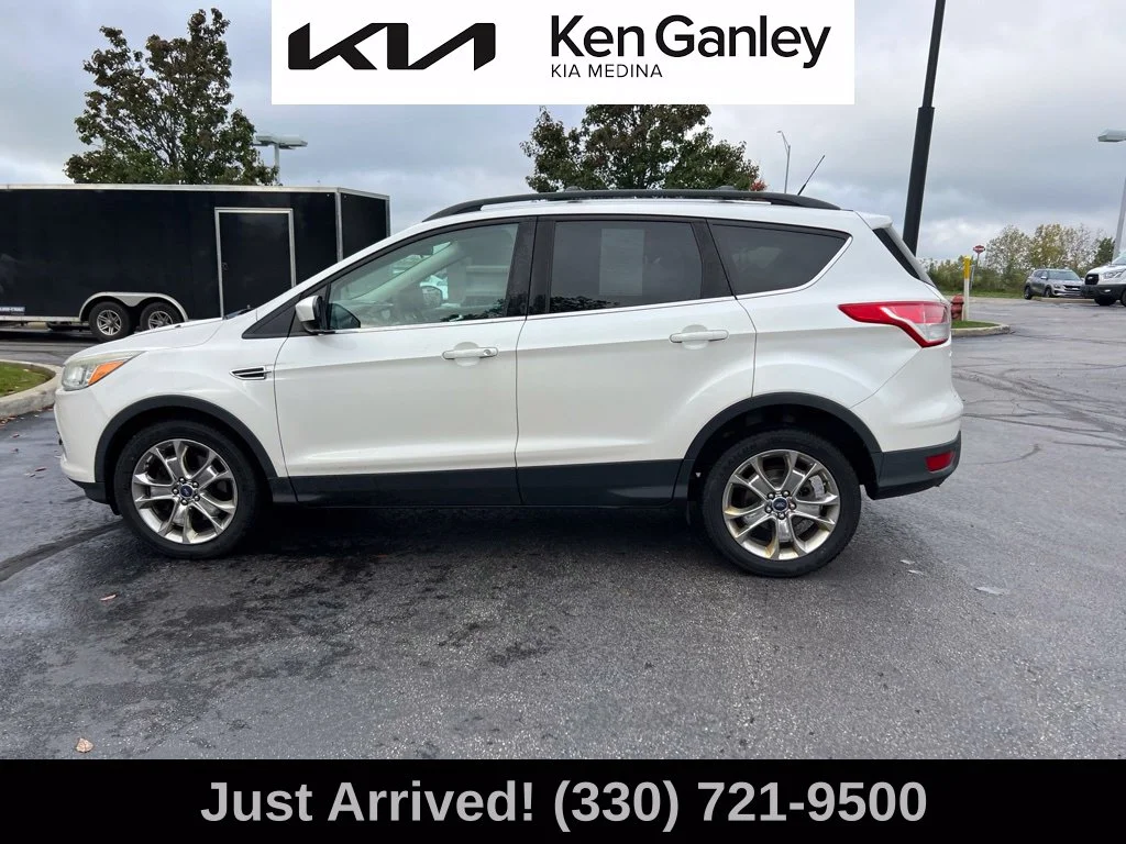 Used 2015 White Ford SE image 8
