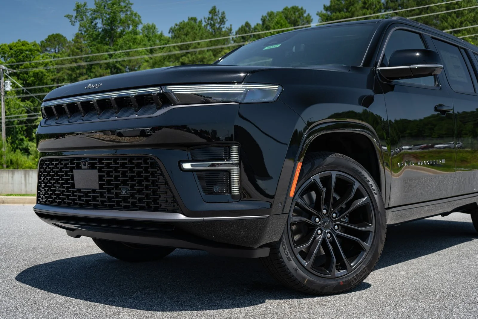 New 2026 High Gloss Black Exterior Paint Jeep Summit Obsidian image 6