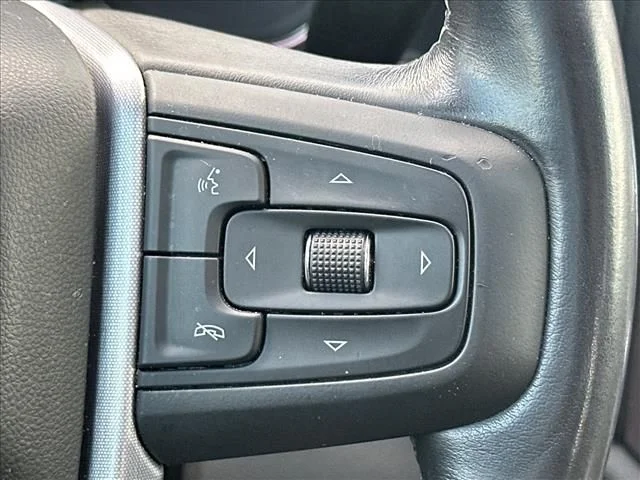 Used 2021 Blue GMC SLT image 30