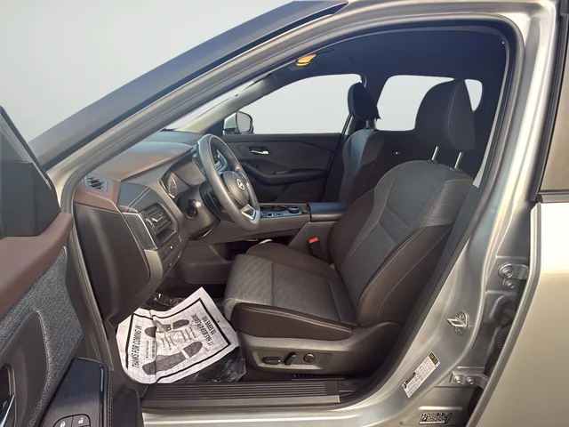 Certified Used 2023 Silver Nissan SV image 10