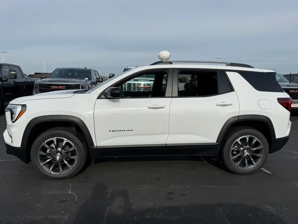 2026 GMC Terrain Elevation - Photo 7
