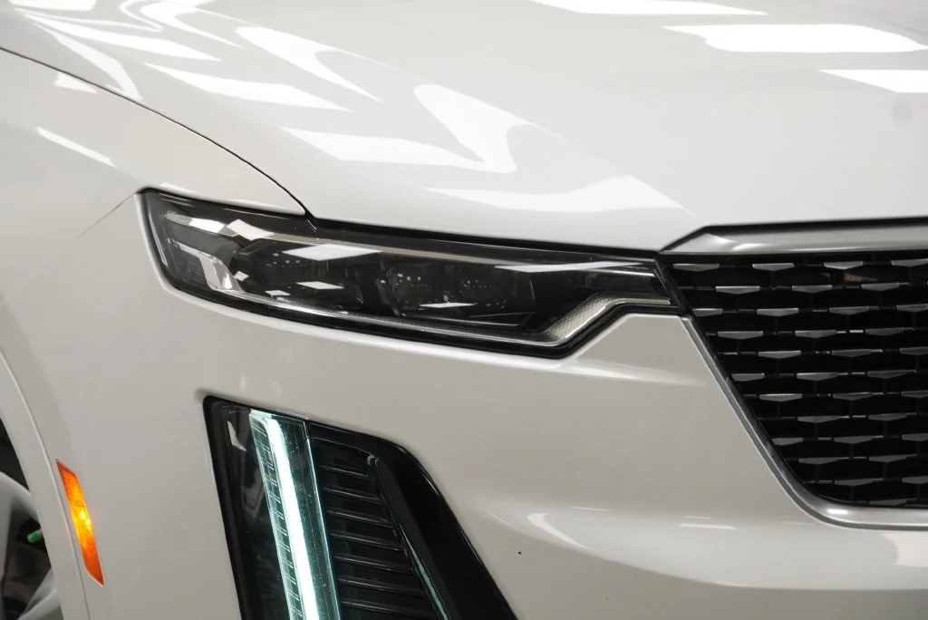 Used 2020 White Cadillac Premium Luxury image 10