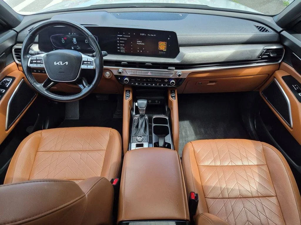 Used 2024 Gray Kia EX X-Line image 23