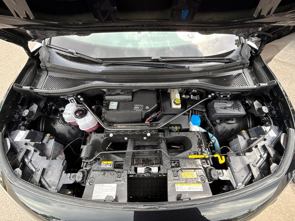 Used 2023 Deep Black Volkswagen Pro S image 26
