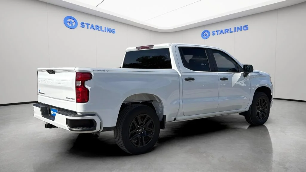 Used 2024 Summit White Chevrolet Custom image 10
