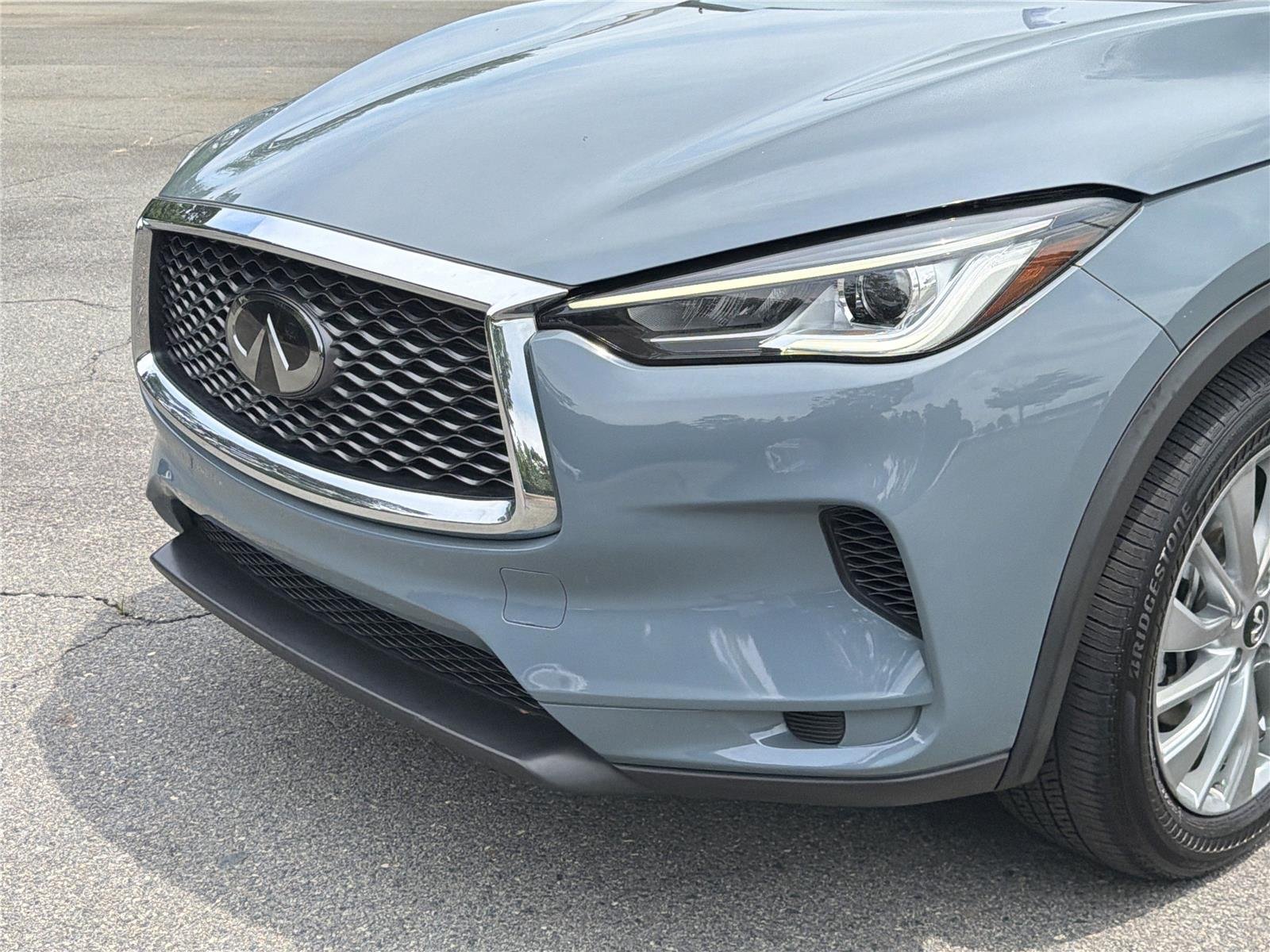 Used 2024 Slate Gray INFINITI LUXE image 34