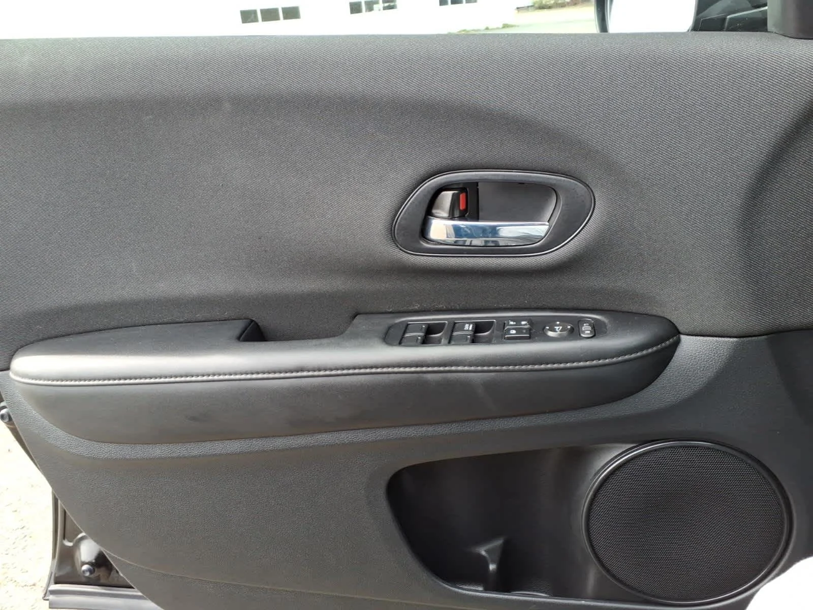 2021 Honda HR-V LX - Photo 14