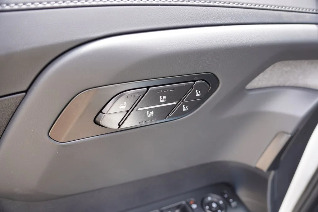 New 2027 Glacial White Pearl Kia X-Pro SX image 16