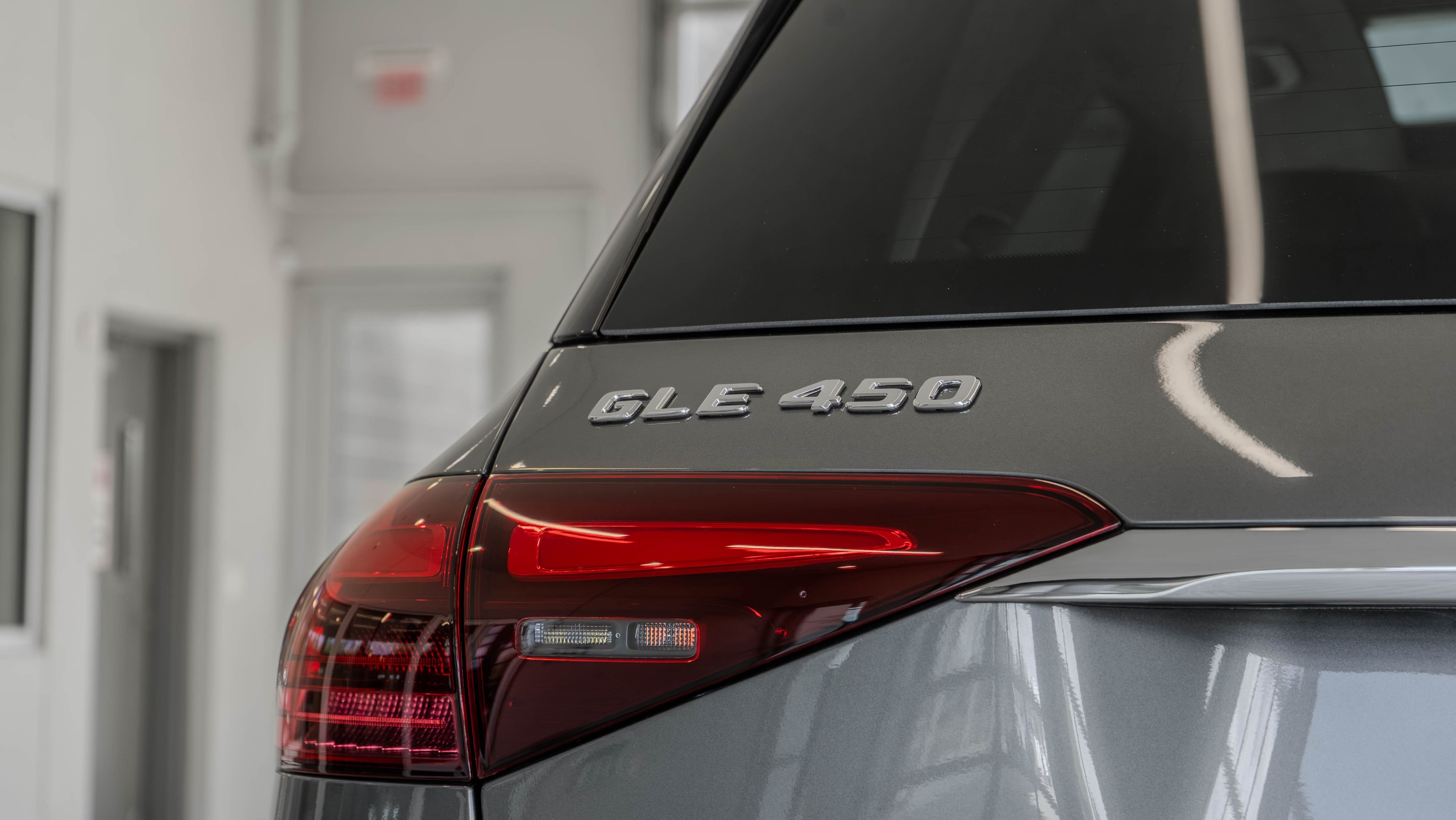 New 2026 Selenite Grey Metallic Mercedes-Benz GLE 450 image 22
