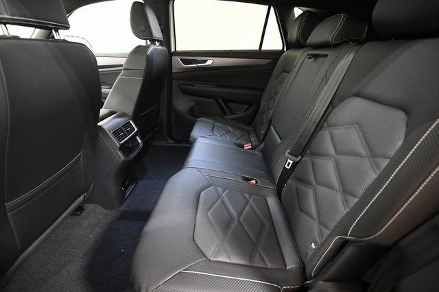 2026 Volkswagen Atlas Cross Sport SE w/Tech - Photo 8
