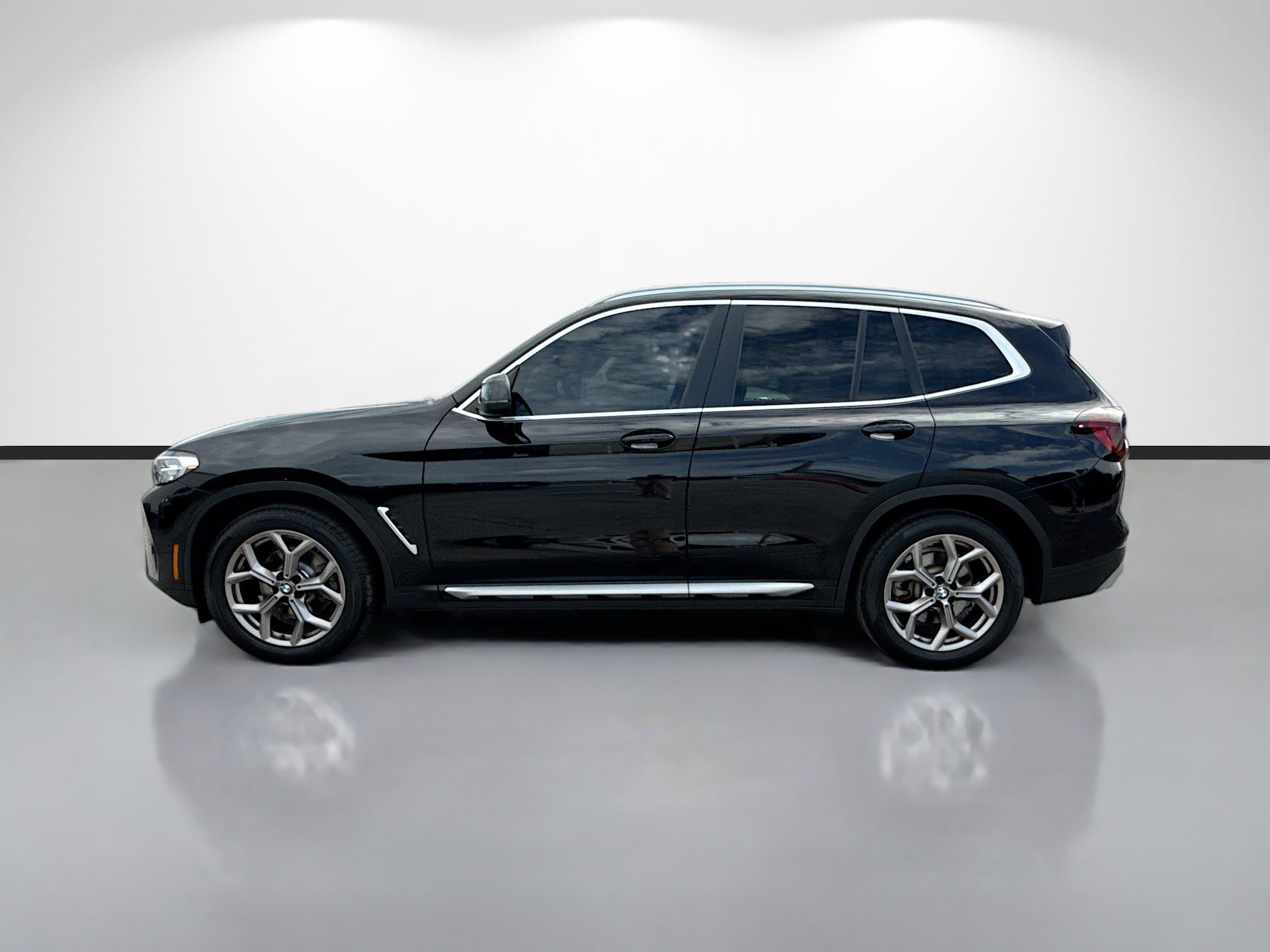Used 2023 Jet Black BMW sDrive30i image 6