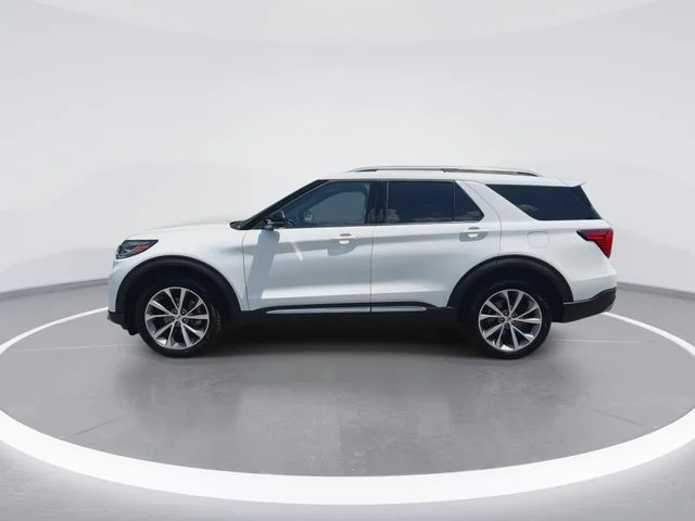 Used 2025 White Ford Platinum image 5