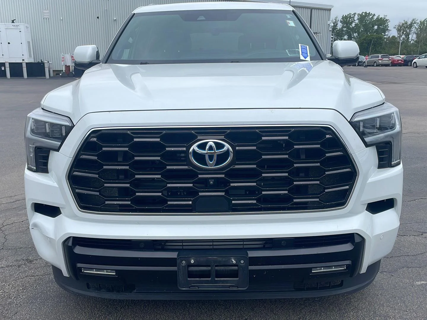 Used 2023 Wind Chill Pearl Toyota Platinum image 13