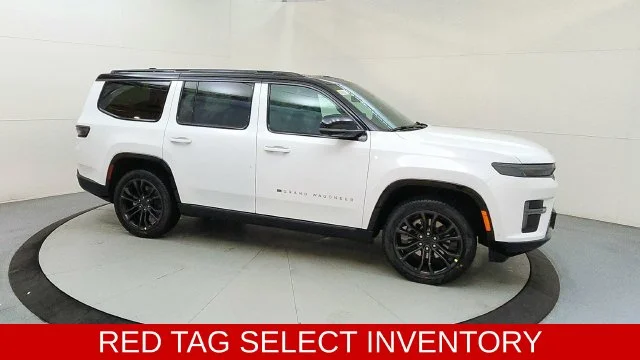 New 2026 Bright White Clear-Coat Exterior Paint Jeep Summit Obsidian image 13