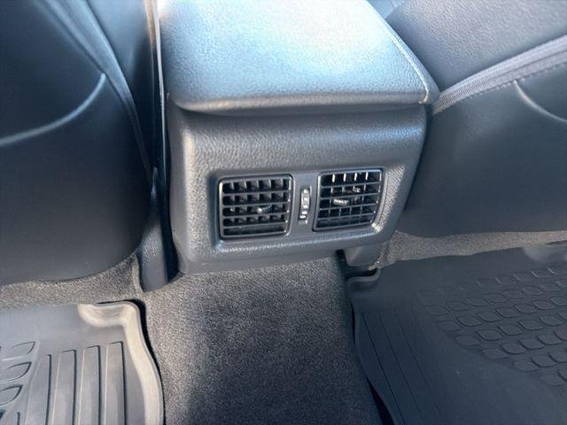 Certified Used 2023 MID BLK/WIND CHILL Toyota  image 23