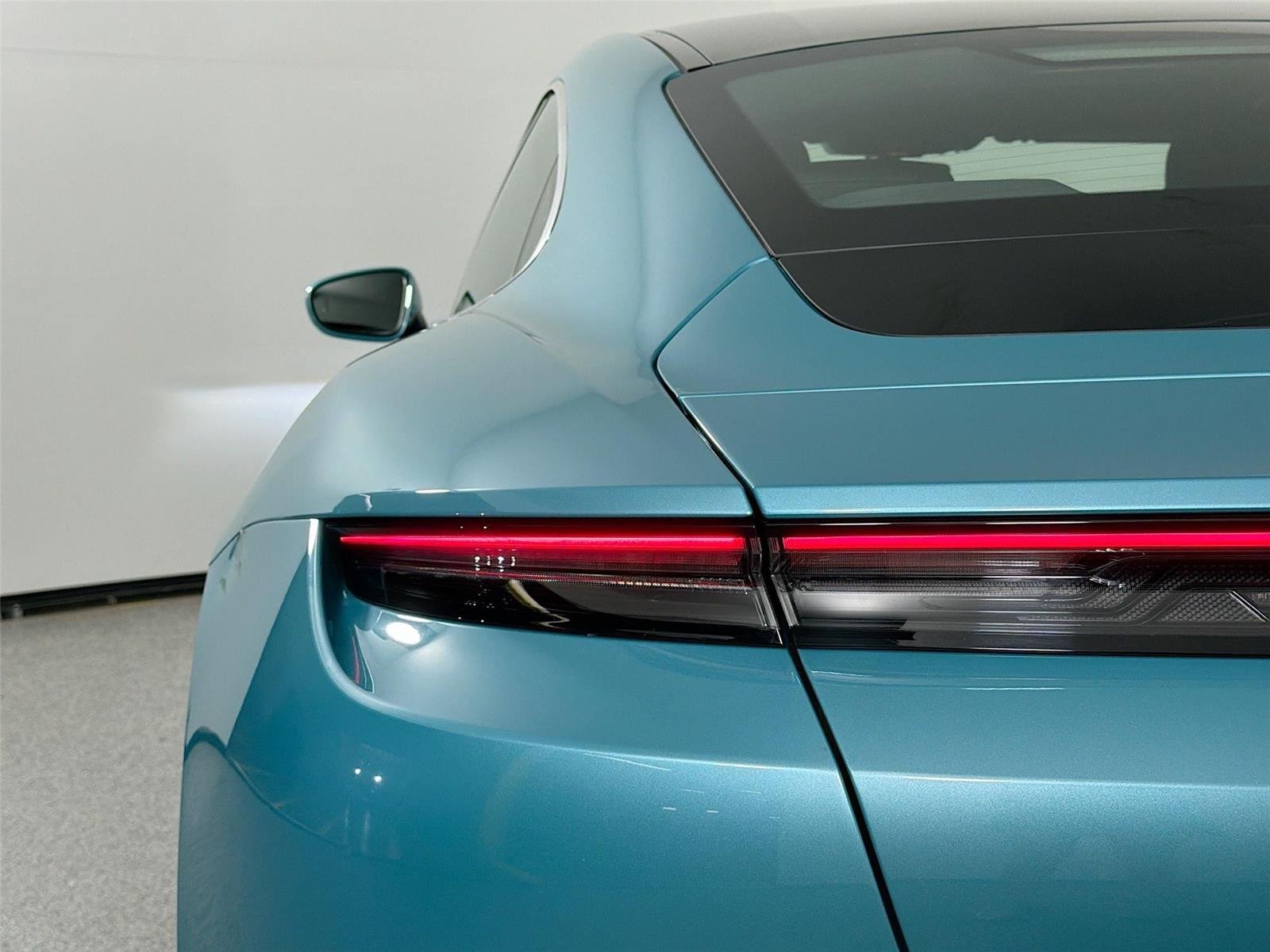 Certified Used 2024 Paint to Sample Porsche 4S image 16