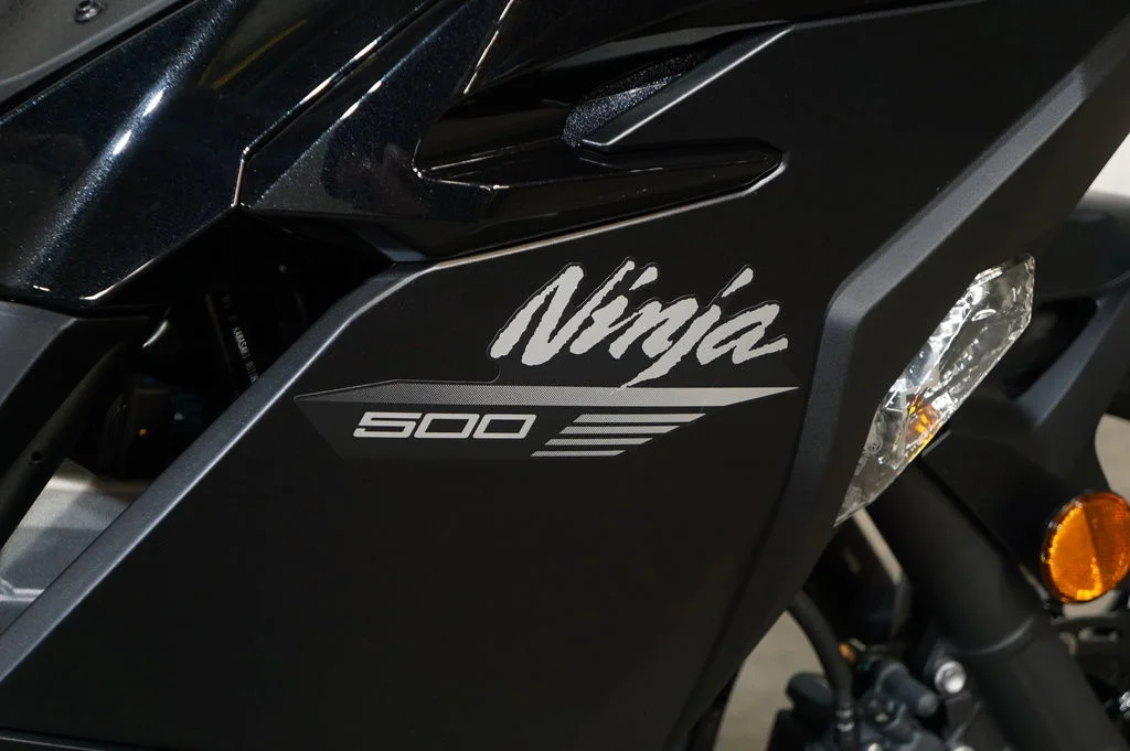 New 2026 Metallic Flat Spark Black/Metallic Spark Black Kawasaki Metallic Flat Spark Black image 16