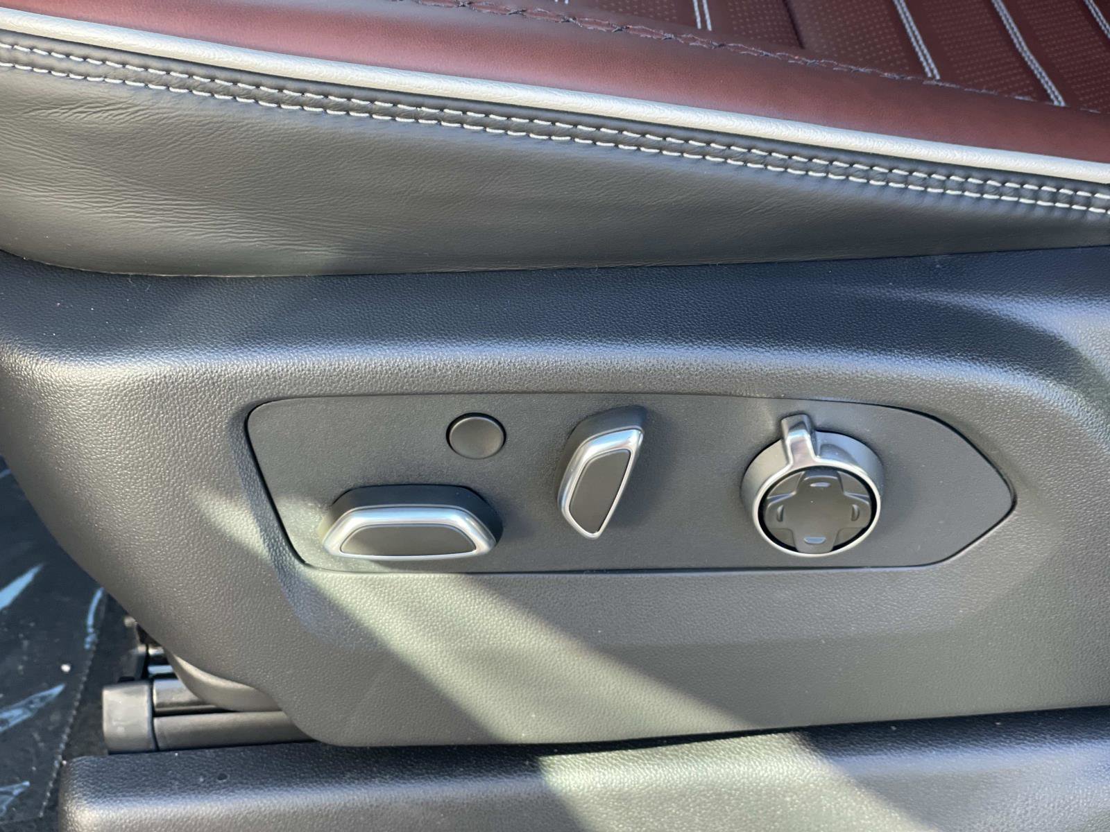 2026 GMC Sierra 2500HD Denali Ultimate - Photo 21