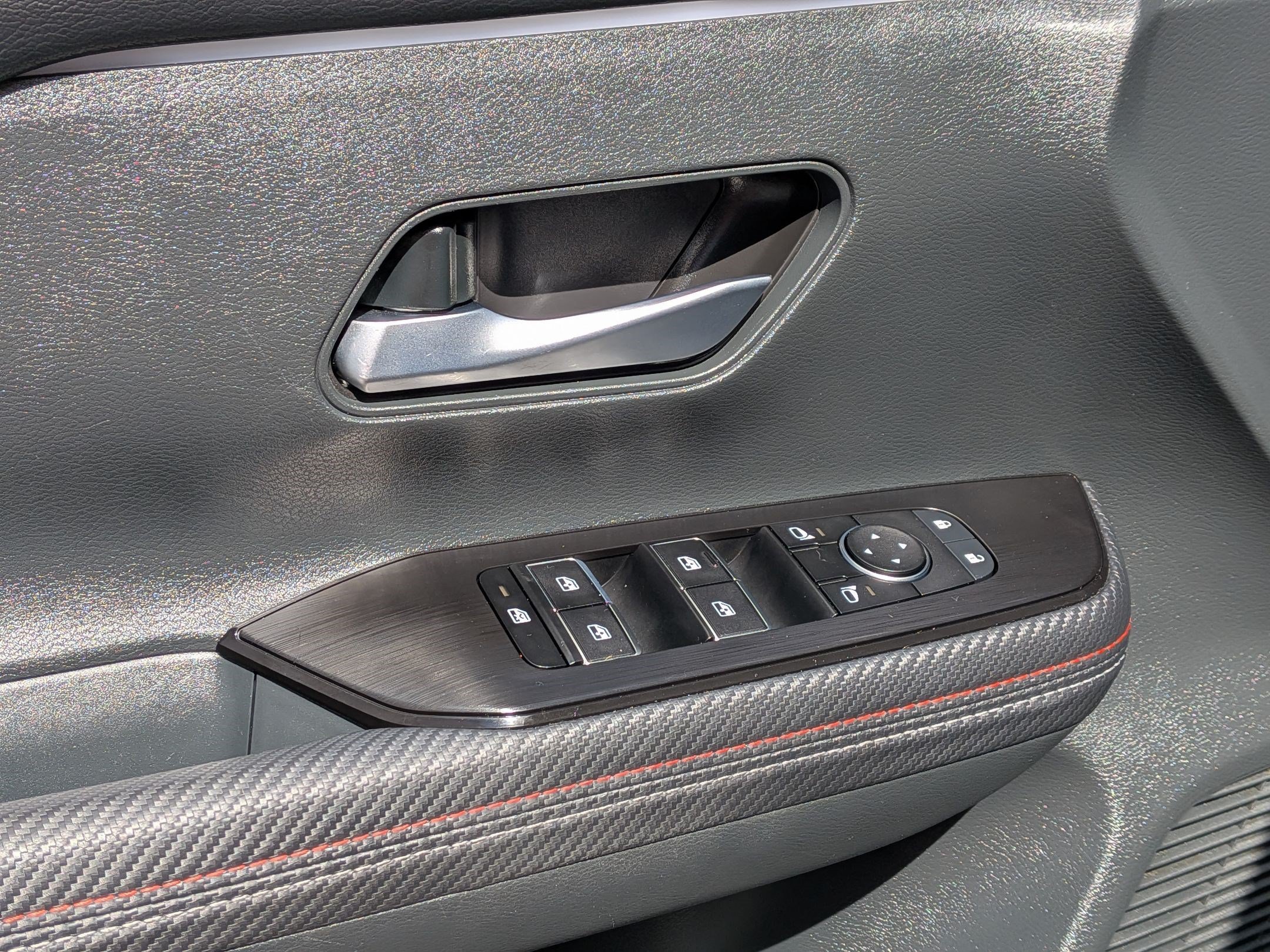 Used 2025 Gun Metallic Nissan SR image 13