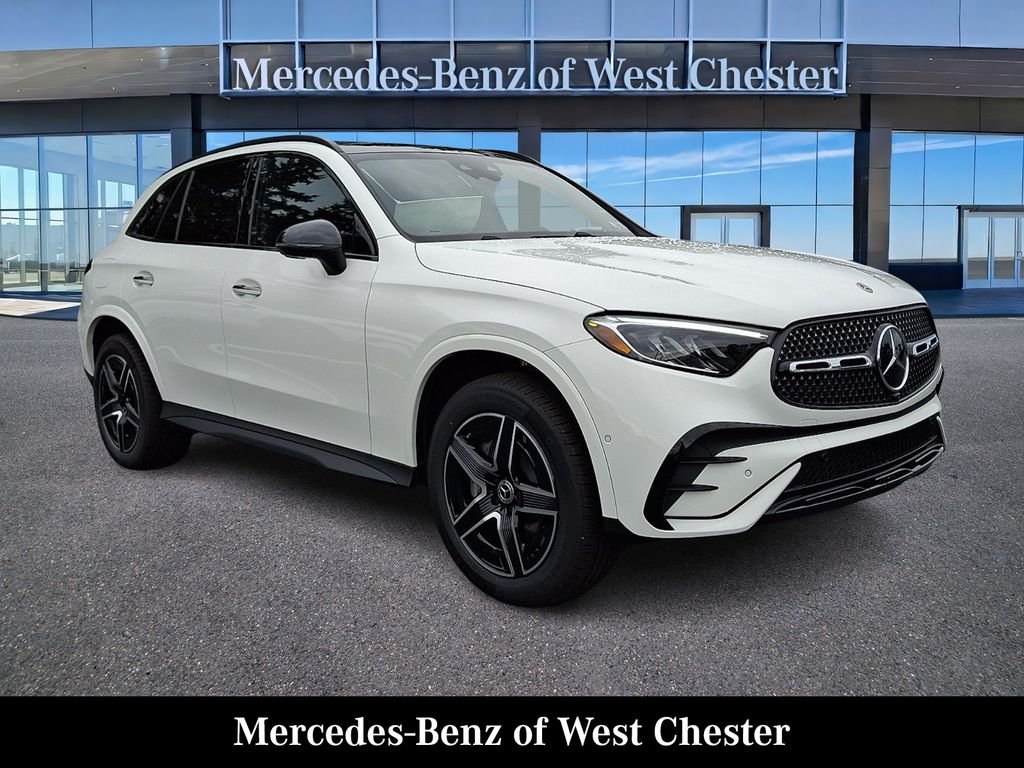 2027 Mercedes-Benz GLC 300 AWD 4MATIC® photo 1