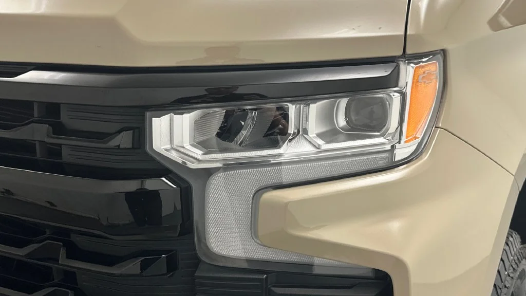 Used 2022 Beige Chevrolet LT Trail Boss image 22