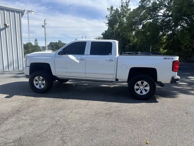 Used 2017 White Chevrolet LTZ image 8