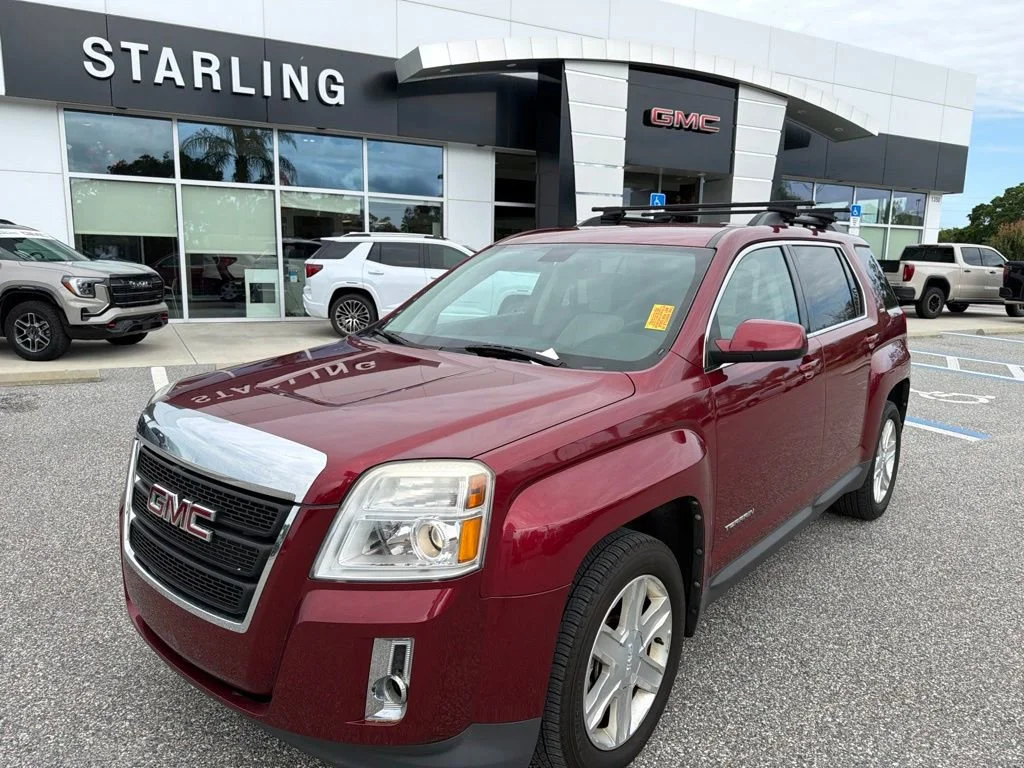 Used 2010 Merlot Jewel Metallic GMC SLT-1 image 2
