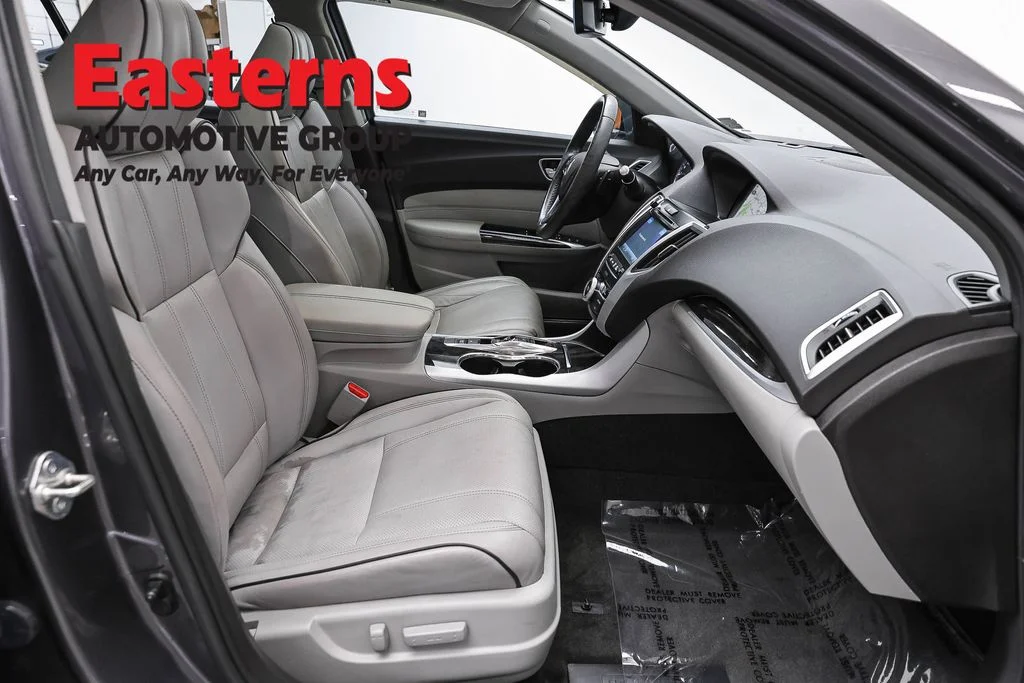 Used 2018 Gray Acura 3.5L V6 image 25