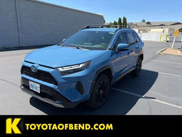 2024 Toyota RAV4 Hybrid SE AWD's photo