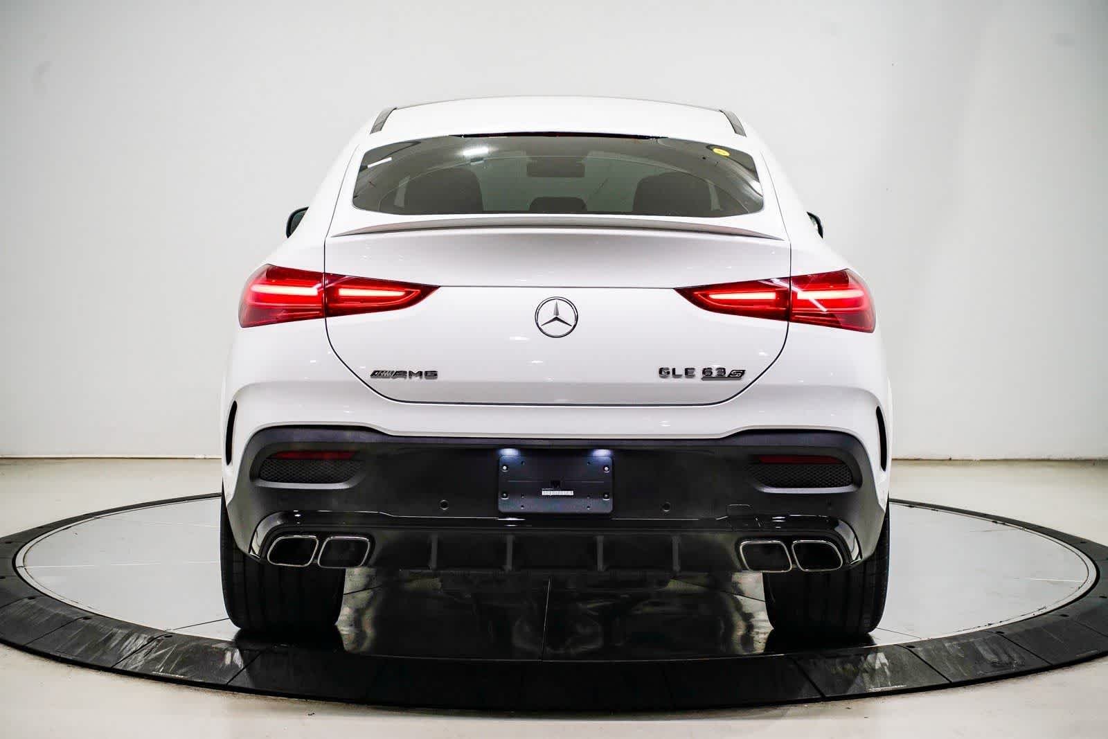 New 2026 MANUFAKTUR Moonlight White Metallic Mercedes-Benz AMG® GLE 63 S image 3